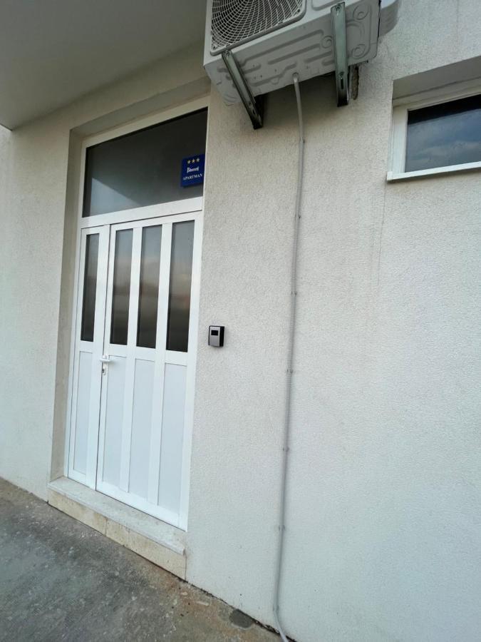 Apartment Kairos Trogir Luaran gambar